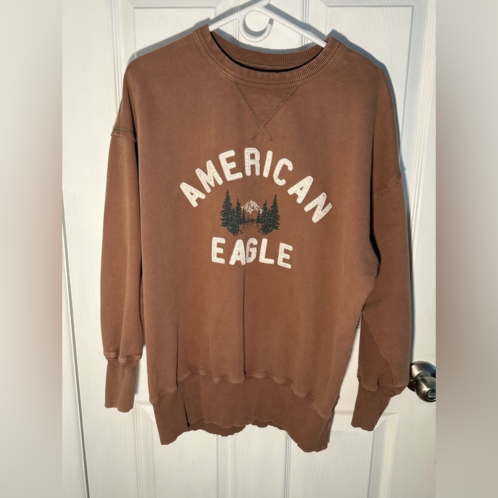 🌟SALE🌟 American Eagle Outfitters Brown Women’s Crewneck Sweatshirt - Size XS
